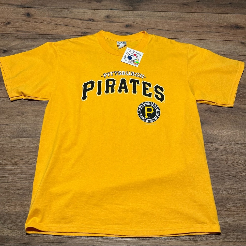 Lee Sport Vintage Pittsburgh Pirates MLB Deadstock‎ Tee Size L.